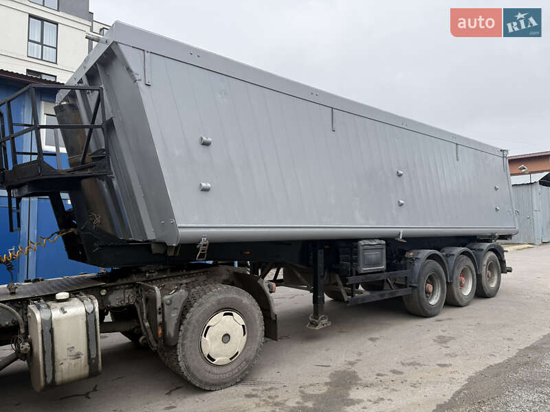 Самосвал полуприцеп Schmitz SKI 24 2005 в Тернополе фото 4 Самосвал полуприцеп Schmitz SKI 24 2005 в Тернополе