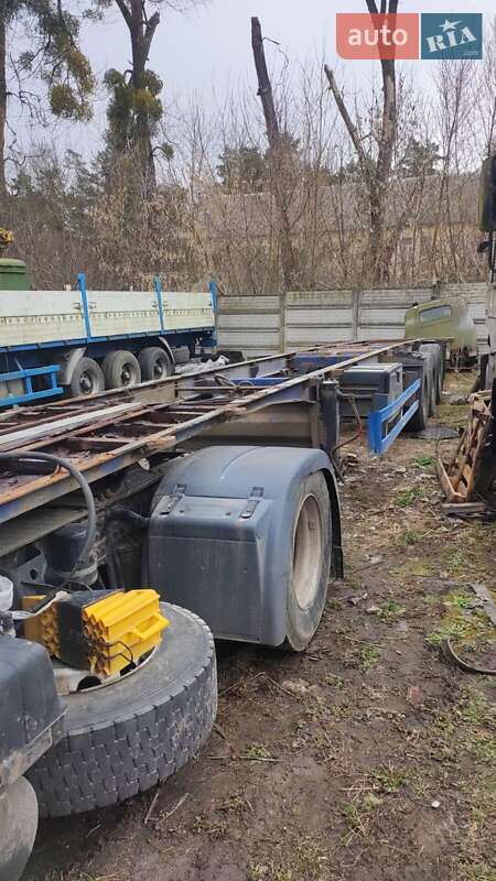 Шассі напівпричіп Schmitz SKO 24 1998 в Житомирі