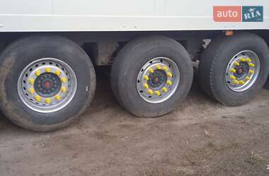 Рефрижератор Schmitz SKO 24 2000 в 