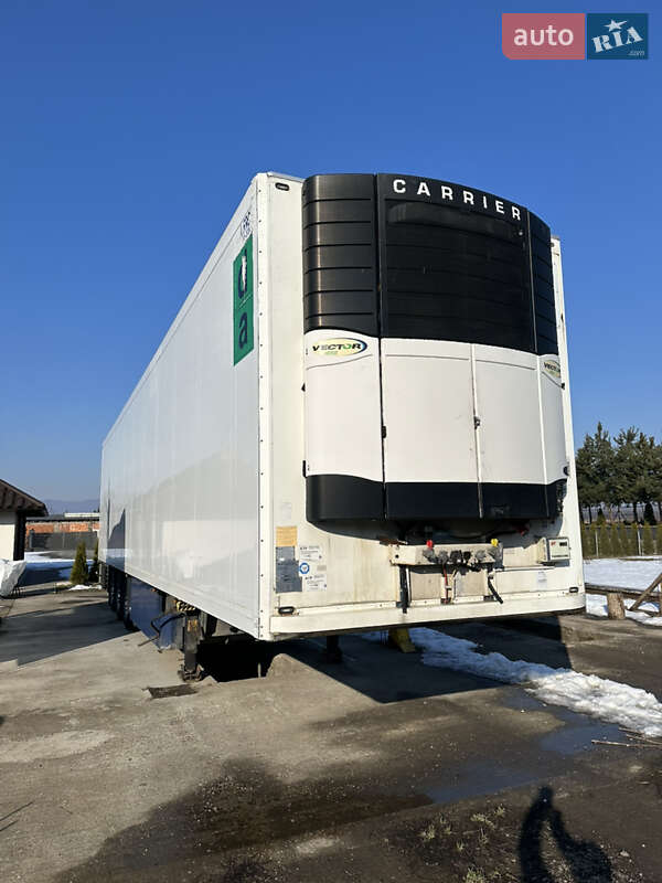 Рефрижератор напівпричіп Schmitz SKO 24 2008 в Хусті