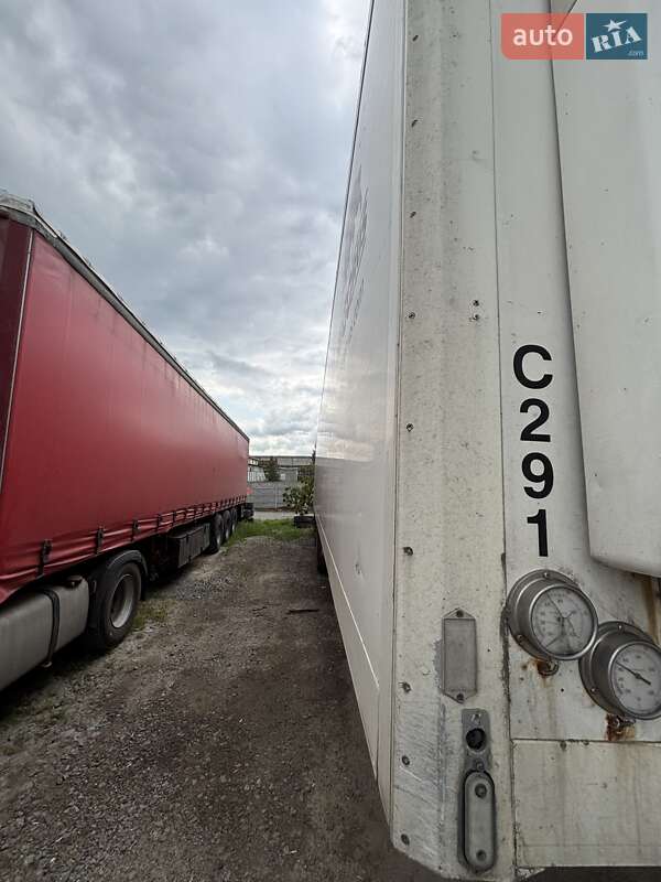 Рефрижератор полуприцеп Schmitz SKO 24 2002 в Гайсине