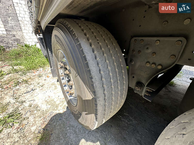 Тентований борт (штора) - напівпричіп Schmitz SKO 24 2017 в Львові