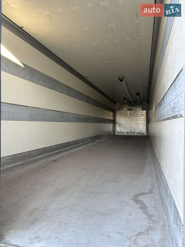 Рефрижератор напівпричіп Schmitz SKO 24 2006 в Одесі