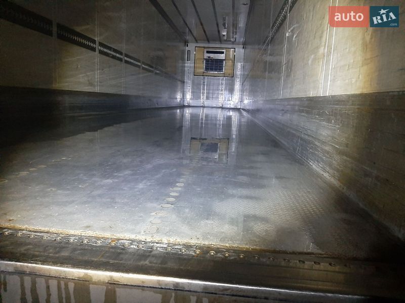 Рефрижератор полуприцеп Schmitz SKO 24 2004 в Луцке фото 7 Рефрижератор полуприцеп Schmitz SKO 24 2004 в Луцке