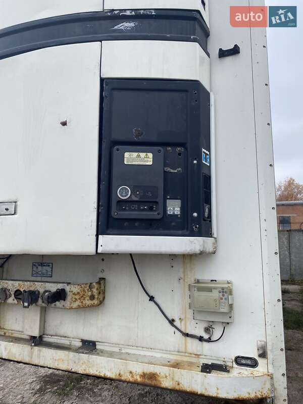 Рефрижератор полуприцеп Schmitz SKO 24L 2004 в Прилуках