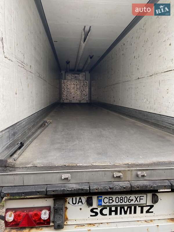 Рефрижератор полуприцеп Schmitz SKO 24L 2004 в Прилуках