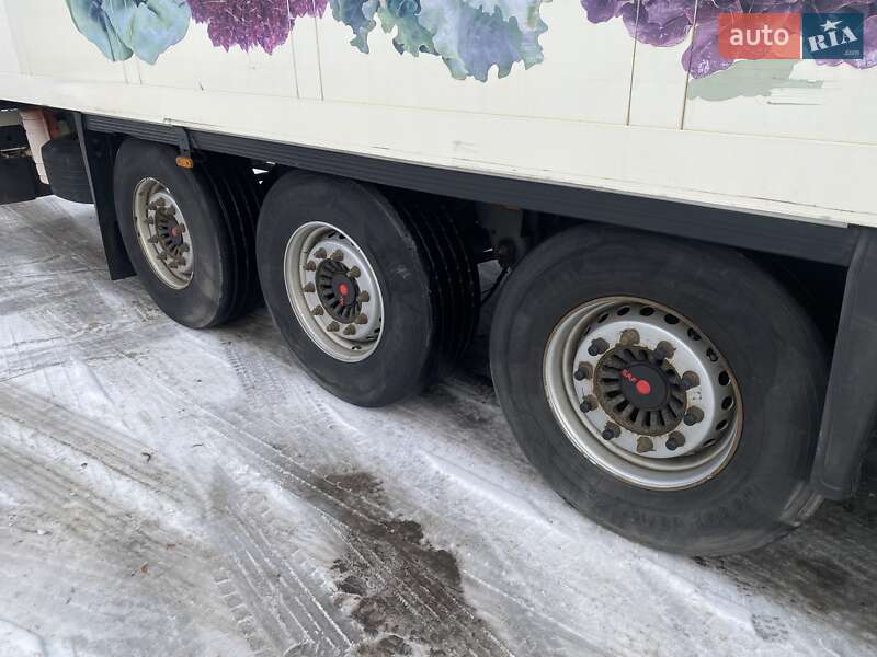 Рефрижератор напівпричіп Schmitz SPR 24 2009 в Хмельницькому