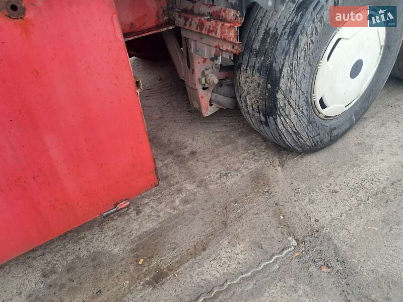 Зерновоз - полуприцеп Schmitz SPR 24 1999 в Фастове