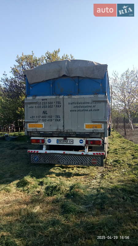 Бортовой полуприцеп Schmitz SPR 24 1998 в Николаеве