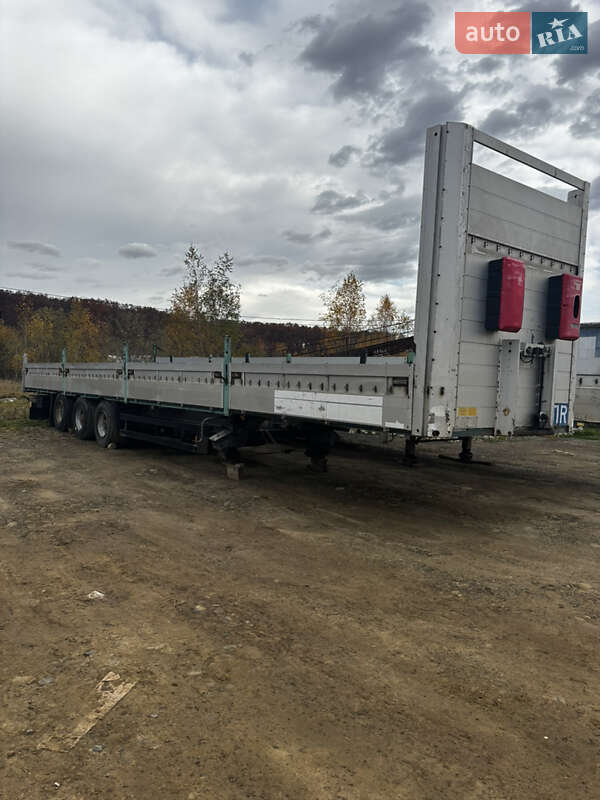 Бортовой полуприцеп Schmitz SPR 24 2000 в Калуше