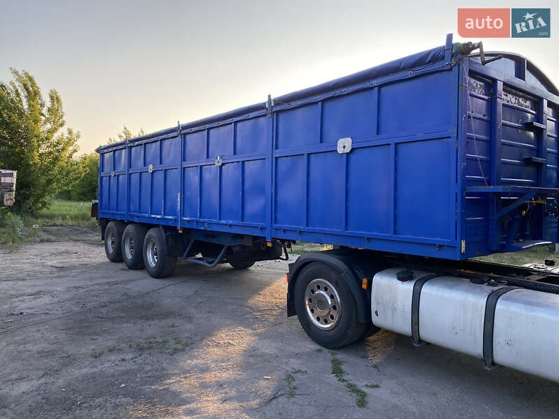 Зерновоз - напівпричіп Schmitz SPR 24 1988 в Золотоноші