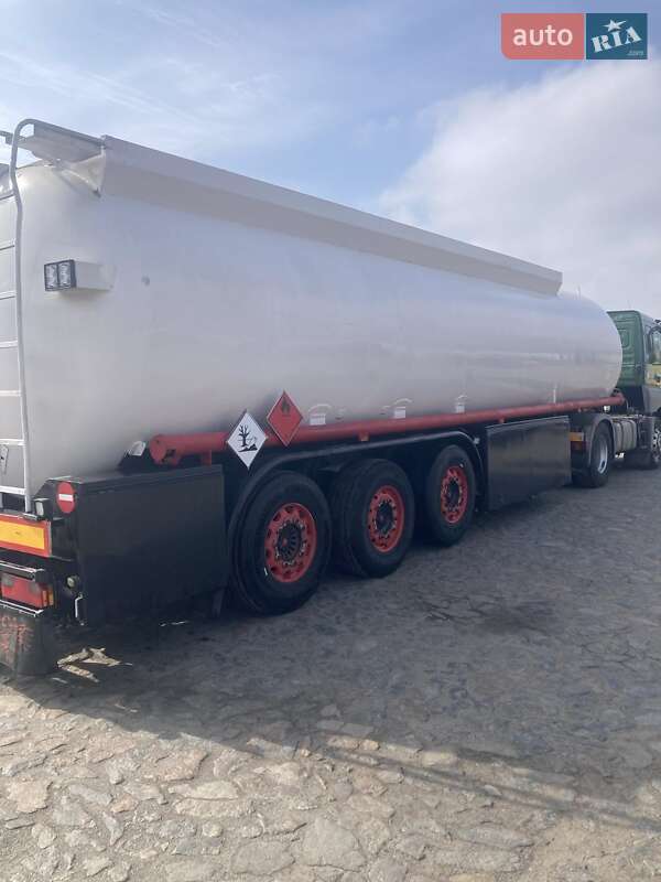 Цистерна Schrader Z-STA 24 2000 в Днепре