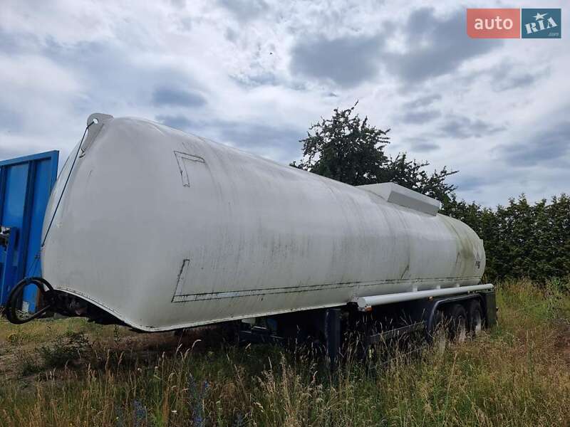 Цистерна полуприцеп Schrader Z-STA 24 1999 в 