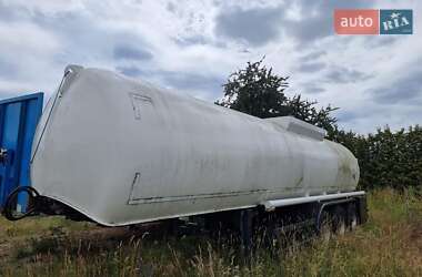 Цистерна полуприцеп Schrader Z-STA 24 1999 в 