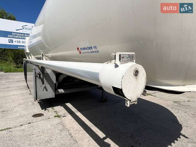 Цистерна Schrader Z-STA 24 2010 в Львові