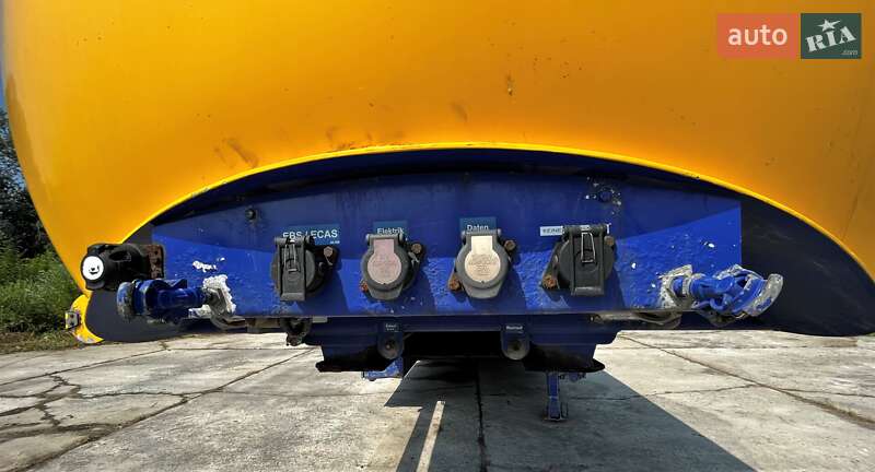 Цистерна полуприцеп Schrader Z-STA 24 2007 в Львове