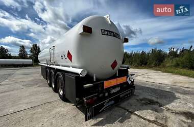 Цистерна напівпричіп Schrader Z-STA 24 2004 в 