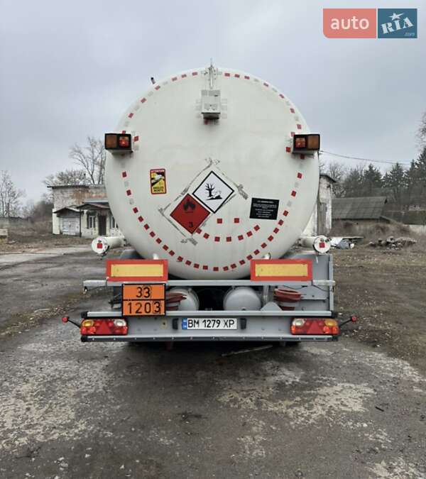 Цистерна напівпричіп Schrader Z-STA 24 2002 в Бахмачі