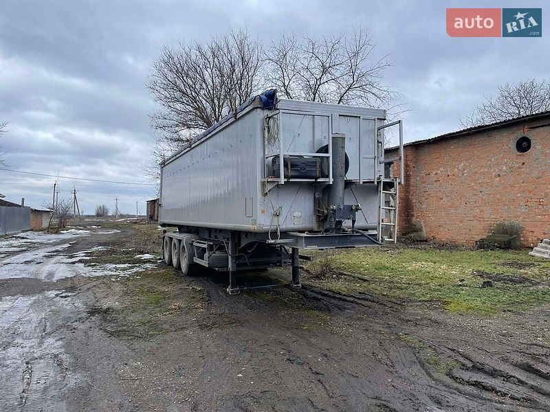 Самоскид напівпричіп Schuster GCS264 1999 в Чернівцях