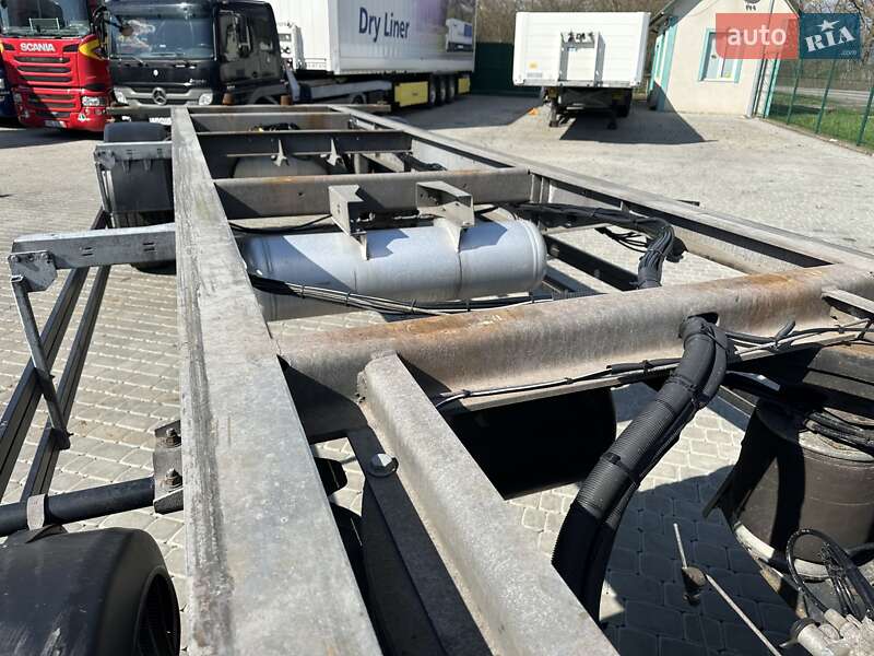 Контейнеровоз Schwarzmuller BDF 2020 в Залещиках