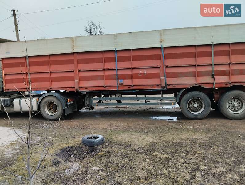 Бортовой полуприцеп Schwarzmuller BPW 2001 в Новоукраинке