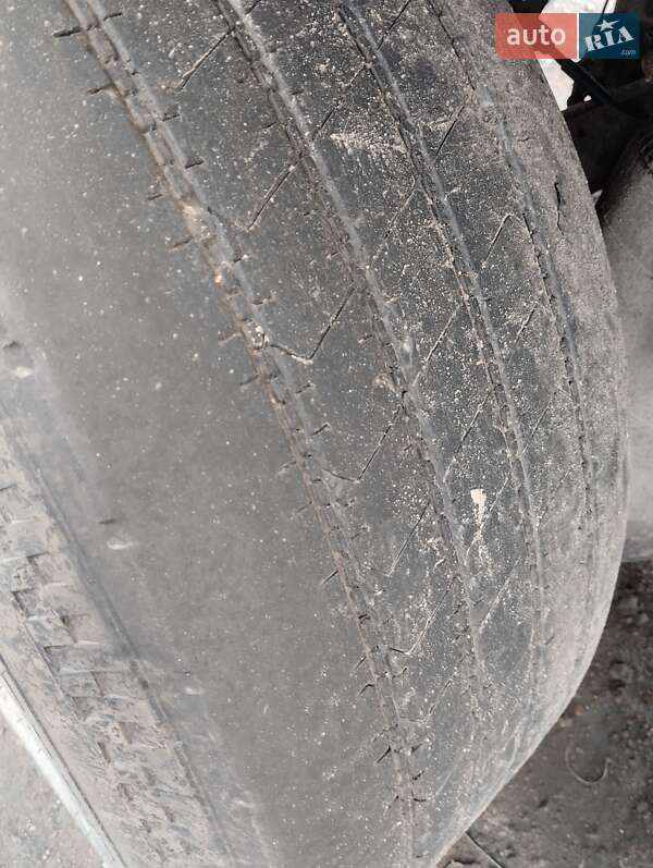 Бортовой полуприцеп Schwarzmuller BPW 2001 в Новоукраинке