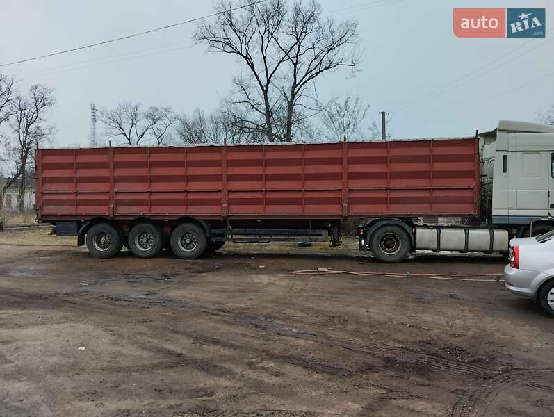 Бортовой полуприцеп Schwarzmuller BPW 2001 в Новоукраинке