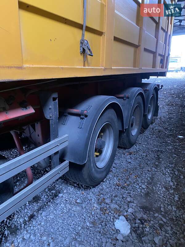 Зерновоз - полуприцеп Schwarzmuller BPW 2000 в Днепре