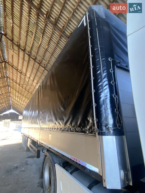 Борт Schwarzmuller BPW 2013 в Иршаве