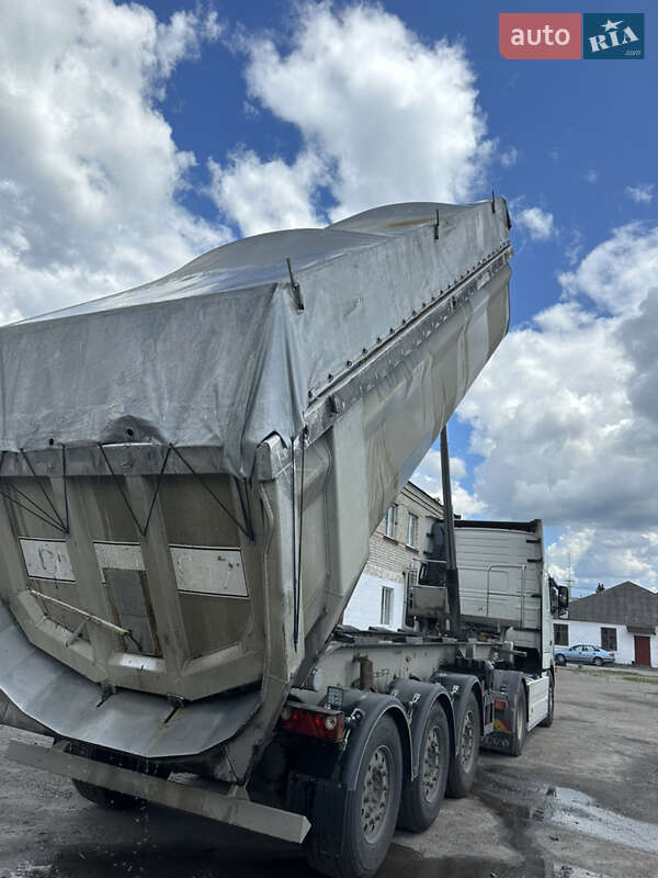 Зерновоз - прицеп Schwarzmuller HKS 2008 в Василькове