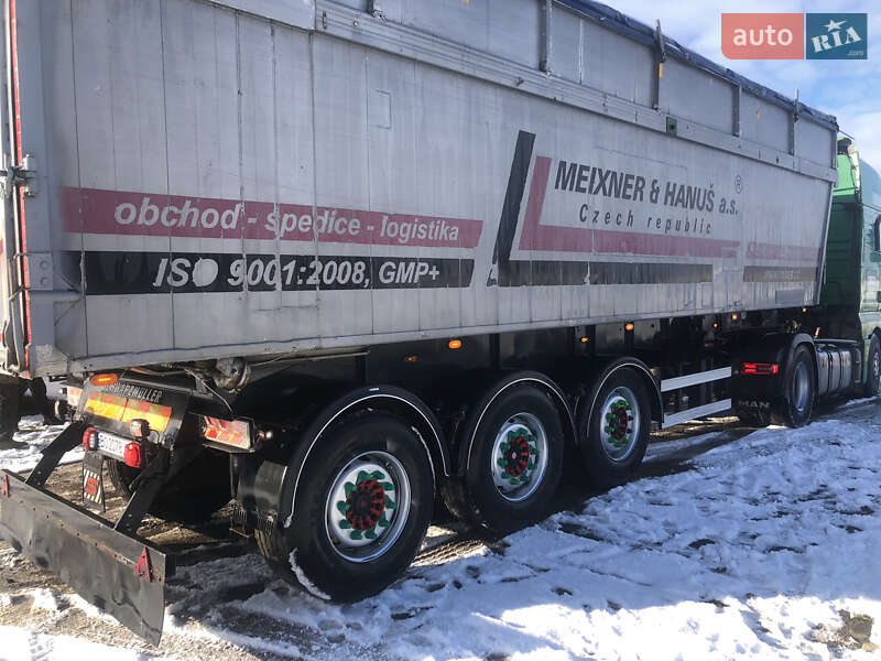 Самоскид напівпричіп Schwarzmuller Kis 2004 в Зборові