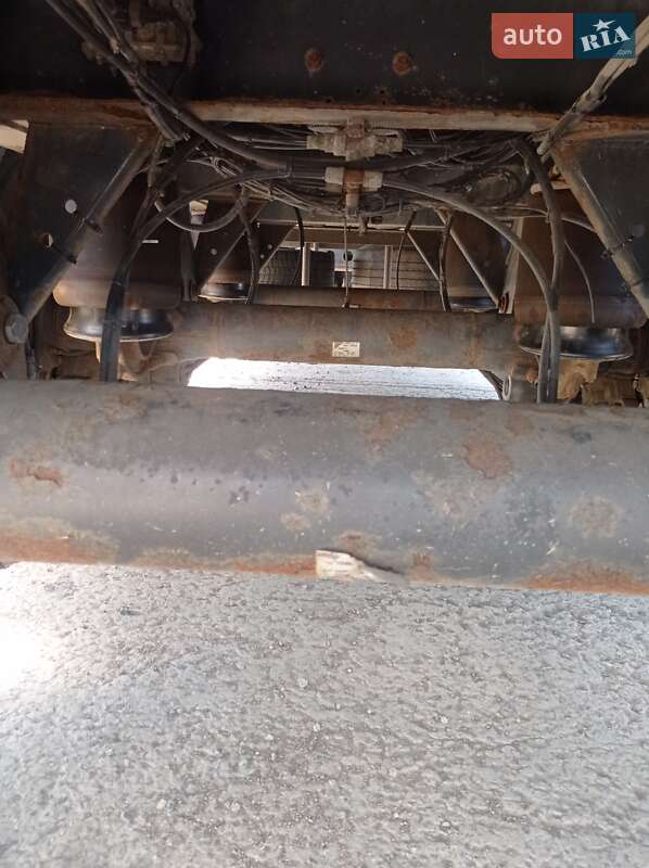 Самосвал полуприцеп Schwarzmuller Kis 2007 в Измаиле фото 4 Самосвал полуприцеп Schwarzmuller Kis 2007 в Измаиле