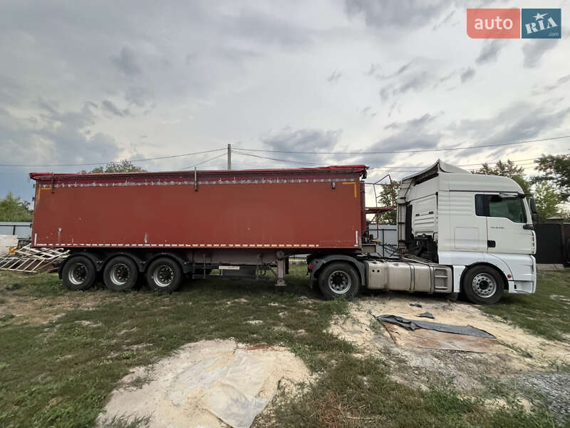 Самосвал полуприцеп Schwarzmuller Kis 2006 в Днепре