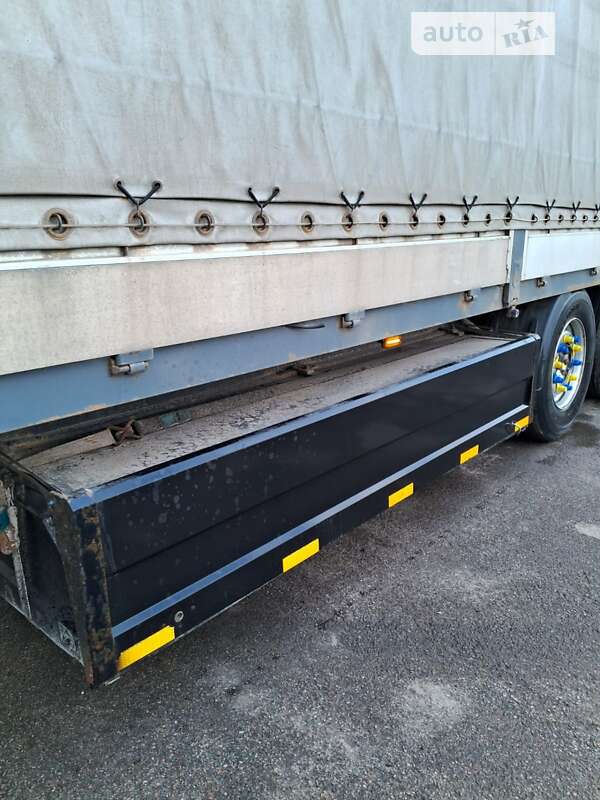 Тентований борт (штора) - напівпричіп Schwarzmuller SAF 2005 в Прилуках