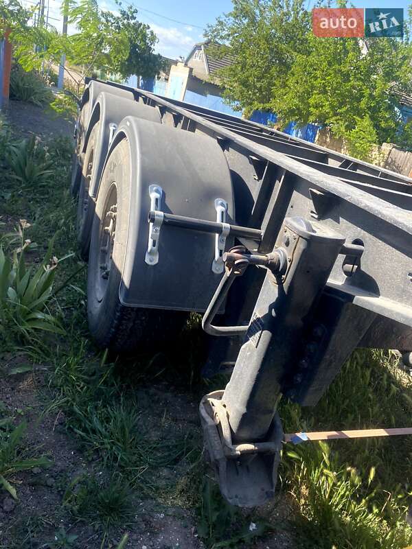 Контейнеровоз полуприцеп Schwarzmuller SAF 2002 в Измаиле