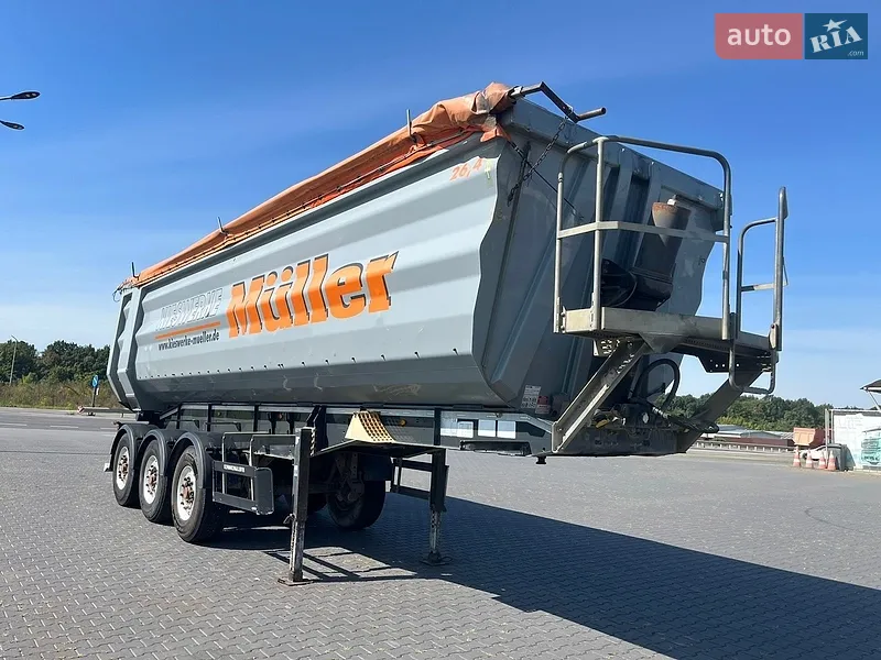 Schwarzmuller SAF 2014