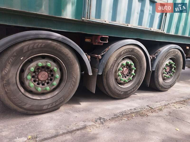 Контейнеровоз Schwarzmuller SC 3E 2003 в Миколаєві