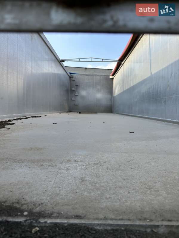 Зерновоз - полуприцеп Schwarzmuller SK 2018 в Львове