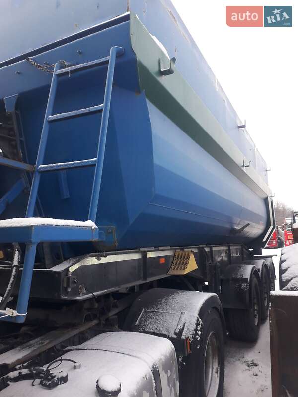 Самоскид напівпричіп Schwarzmuller SK 2013 в Кам'янському