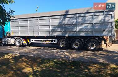 Самосвал полуприцеп Schwarzmuller SN24 2003 в 