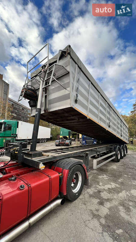 Самосвал полуприцеп Schwarzmuller SPA-3E 2001 в Каменец-Подольском