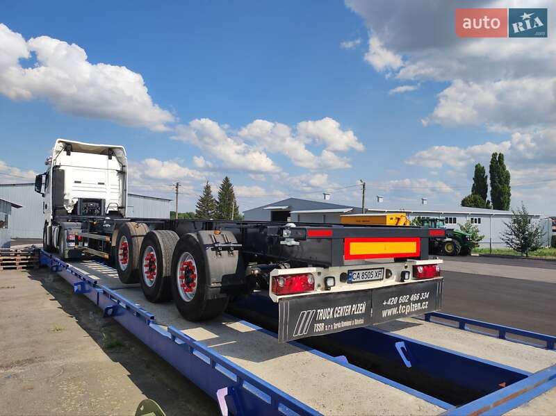 Контейнеровоз напівпричіп Schwarzmuller SPA-3E 2011 в Умані