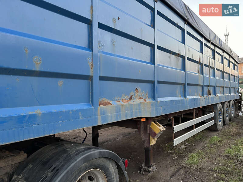 Зерновоз - полуприцеп Schwarzmuller SPA-3E 2005 в Александрие