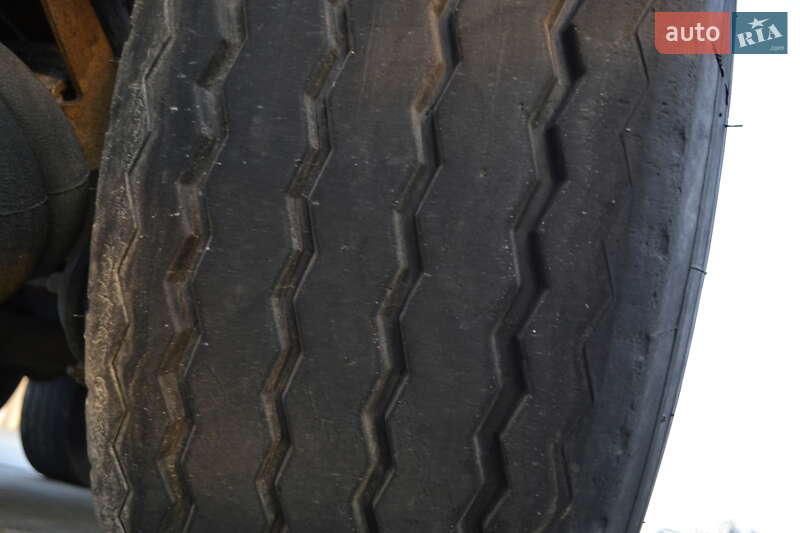 Лісовоз / Сортиментовоз - напівпричіп Schwarzmuller SPA-3E 2010 в Хусті