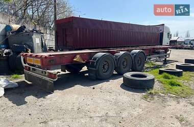 Контейнеровоз напівпричіп Schwarzmuller SPA-3E 2003 в Одесі