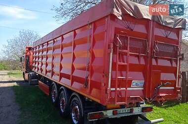 Самосвал полуприцеп Schwarzmuller SPA-3E 2003 в Умани