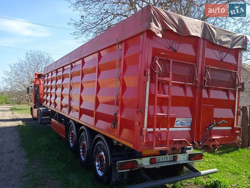 Schwarzmuller SPA-3E 2003