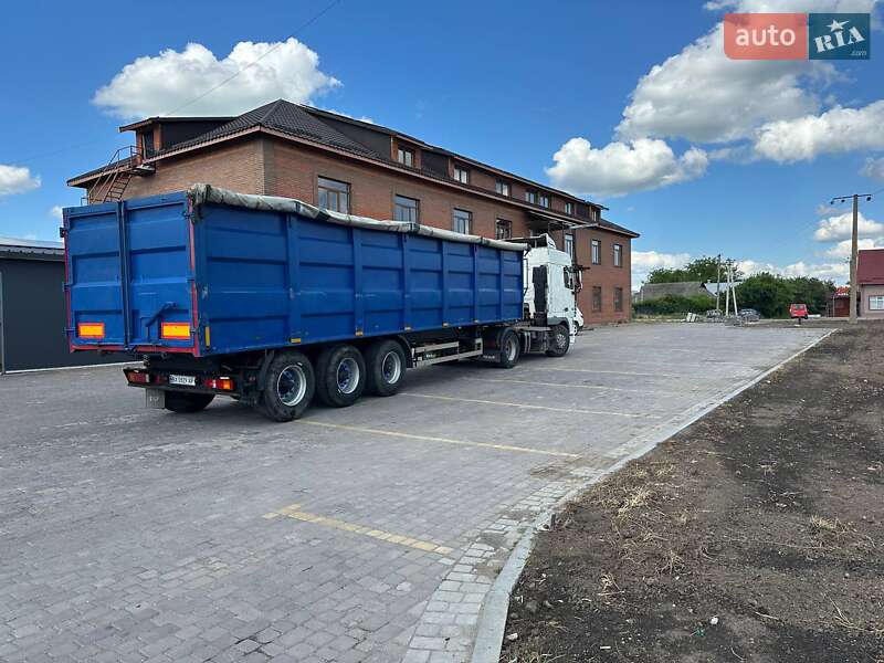 Самоскид напівпричіп Schwarzmuller SPA-3E 2002 в Теофіполі