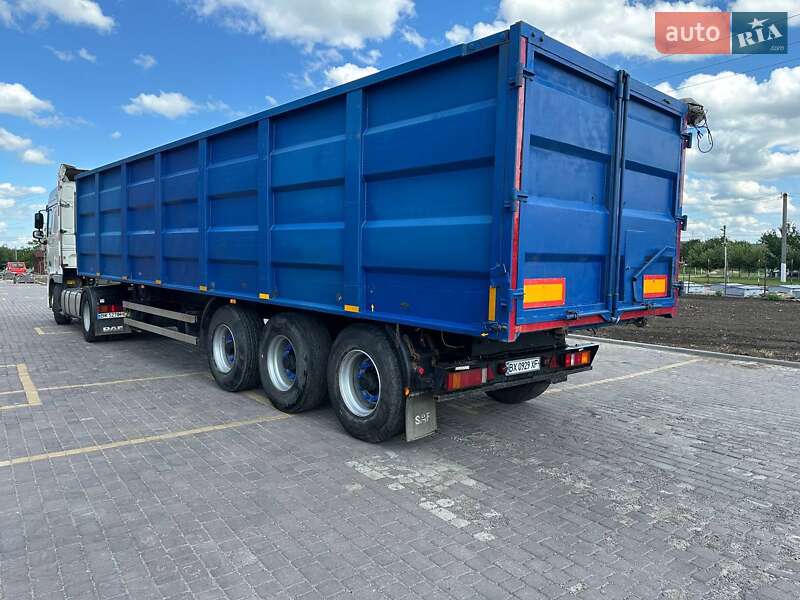 Самоскид напівпричіп Schwarzmuller SPA-3E 2002 в Теофіполі