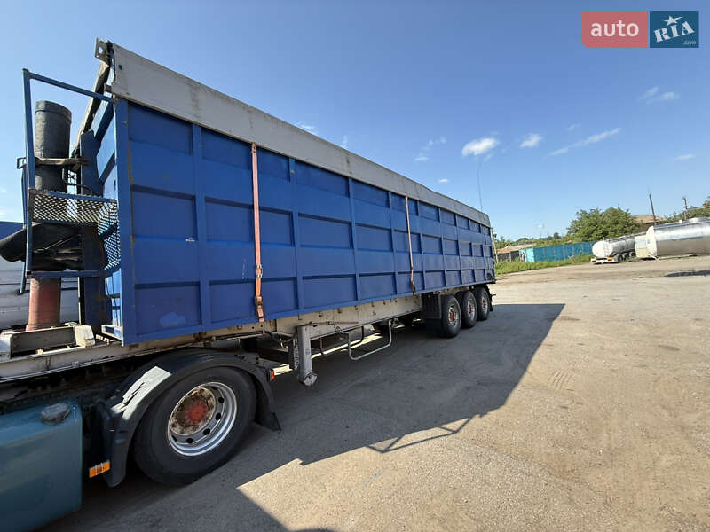 Самоскид напівпричіп Schwarzmuller SPA-3E 2005 в Вінниці